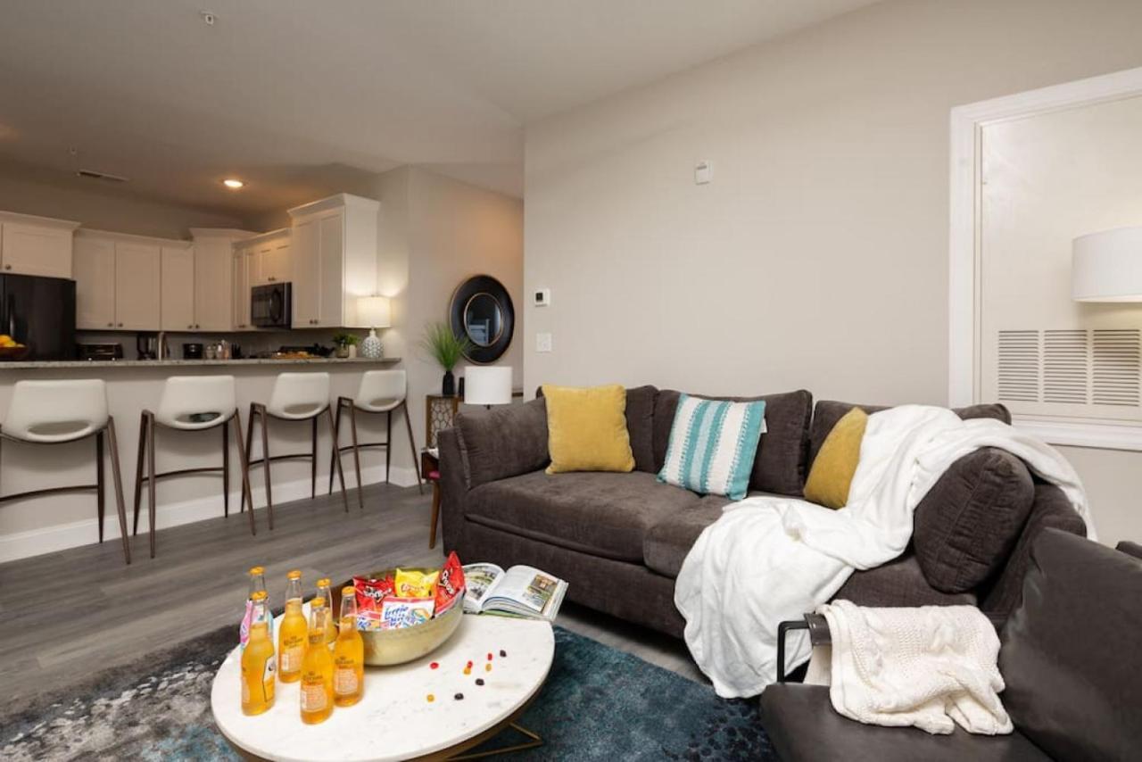 Lovely 4Br King Beds Steps To Beach And Pier G شاطئ ميرتل المظهر الخارجي الصورة